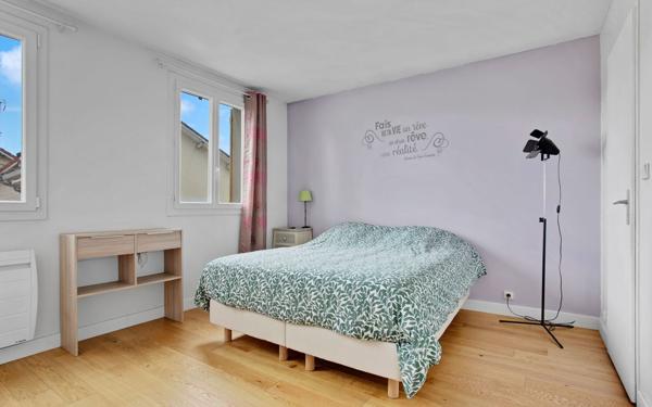 Maison à vendre    5 pièces • 126,79 m2 Antony
