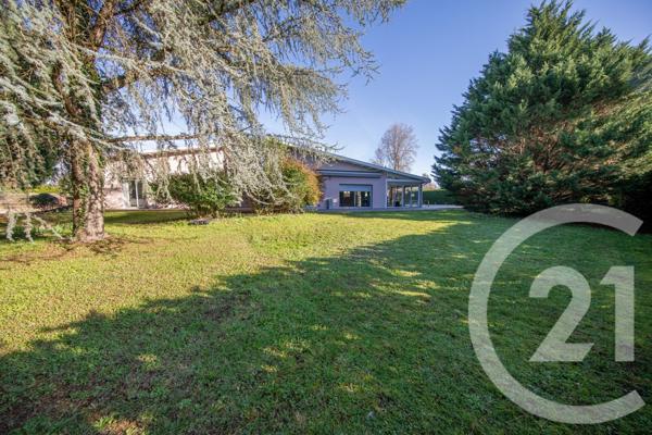 Maison à vendre  7 pièces - 270,39 m2 ST AUBIN DE MEDOC - 33