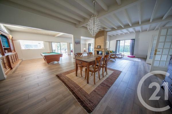 Maison à vendre  7 pièces - 270,39 m2 ST AUBIN DE MEDOC - 33