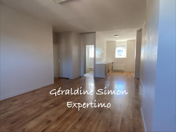 Liévin (62800) CENTRE VILLE de LIEVIN, IMMEUBLE DE RAPPORT COMMERCE ET HABITATION