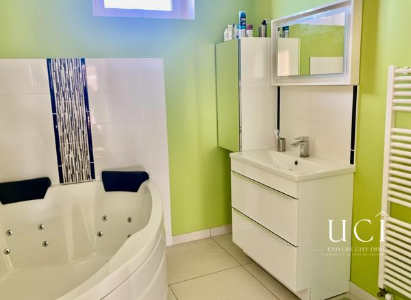 Maison - 133 m² - 5 pièces - Le Loroux Bottereau