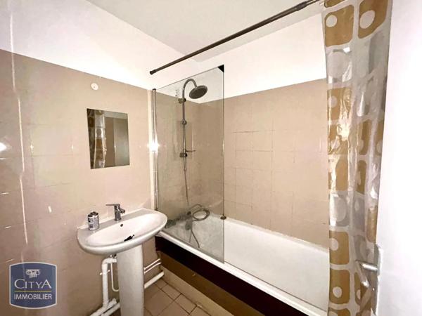 Appartement à louer 1 pièce 36.2m² Livry-Gargan (93190)