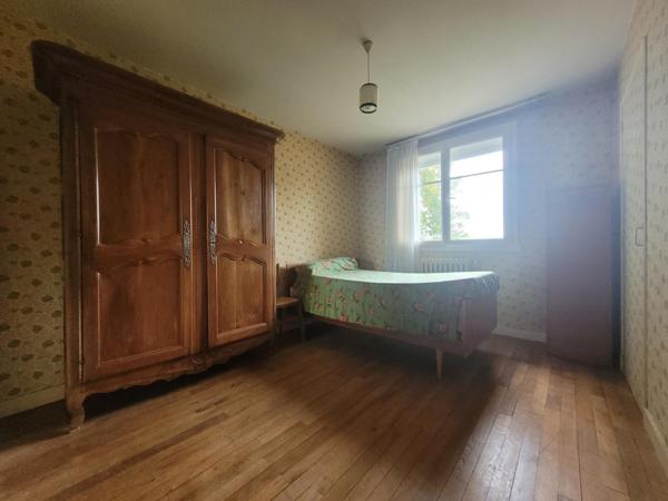 MAISON 6 PIÈCES 123 M2 VOUILLÉ