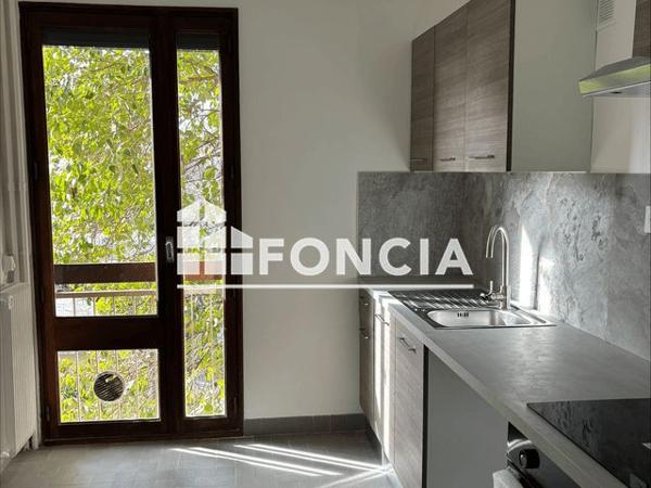 Location Appartement 3 pièces 68.5 m² - 28 AVENUE COLONEL SCHULER Aix En Provence 13090