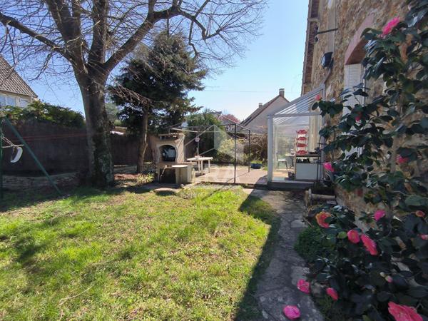 Maison Ballancourt-sur-essonne 5 pièce(s) 107 m2