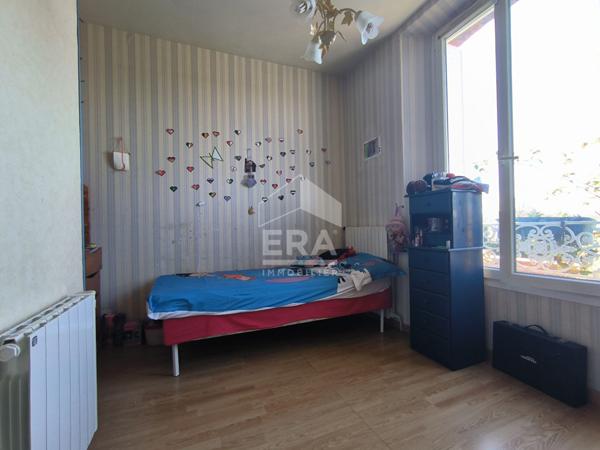 Maison Ballancourt-sur-essonne 5 pièce(s) 107 m2