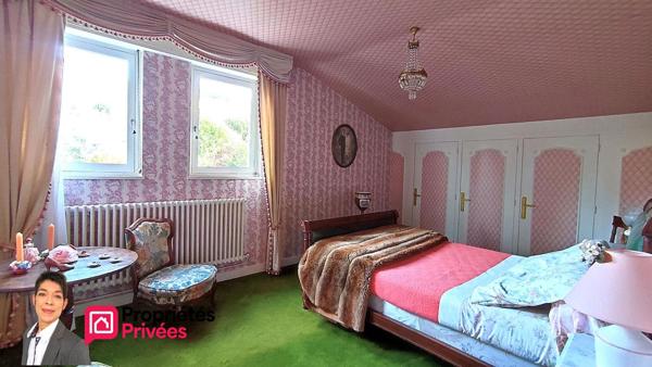 THIZY-LES-BOURGS (69240)  Maison individuelle 223 m² habitables, terrain 2000 m², 4 chambres, garages, annexes
