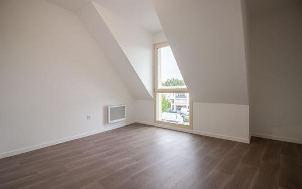 Appartement à louer    4 pièces •  Osny