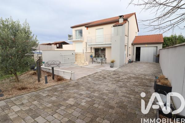 Maison à vendre 6 pièces 145 m² Saint-Beauzire