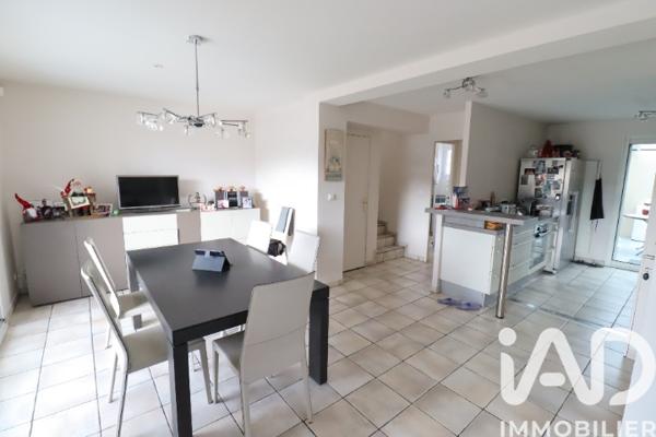 Maison à vendre 6 pièces 145 m² Saint-Beauzire