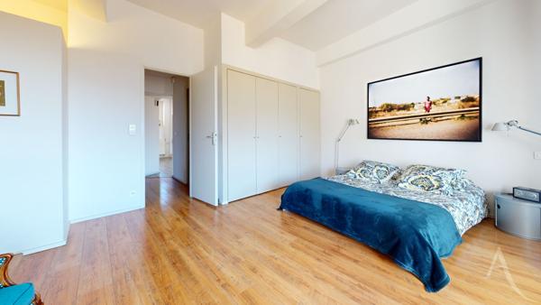 EXCEPTIONNEL BIEN DE PRESTIGE SUR LA BASTILLE EN EXCLUSIVITE