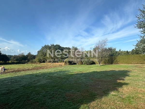 Terrain constructible à Questembert, 636 m2, proche centre, hors lotissement.
