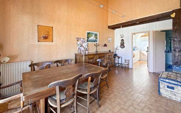 Appartement à vendre    3 pièces • 87 m2 Trélissac