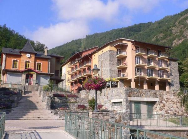 INVESTISSEMENT LOCATIF – AX-LES-THERMES – Résidence Tourisme Nemea – 5,61 % de rentabilité