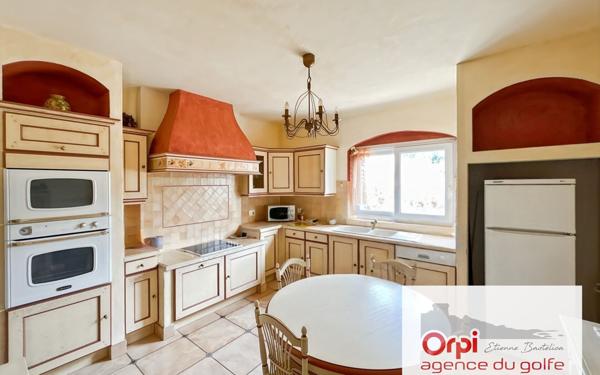 Appartement à vendre    2 pièces • 98,67 m2 Cauro