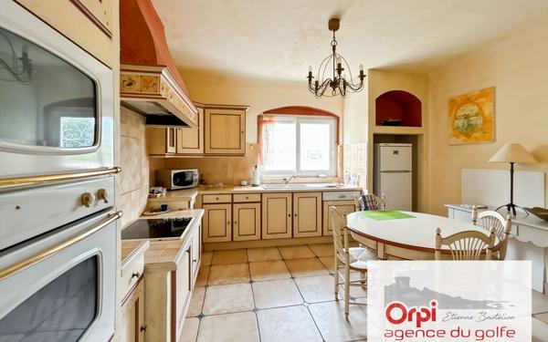 Appartement à vendre    2 pièces • 98,67 m2 Cauro