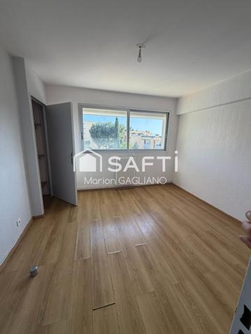 Résidence au calme sur les hauteurs du port de Saint Mandrier