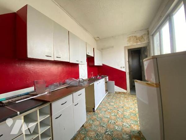 A VENDRE - IMMEUBLE DE RAPPORT 

OPPORTUNITE RARE SUR LE SECTEUR !

Nous vous proposons cet...