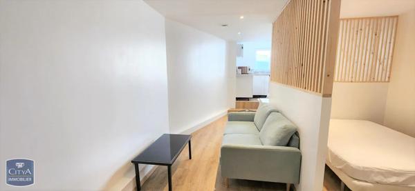 Appartement à louer 1 pièce 32.69m² Laon (02000)