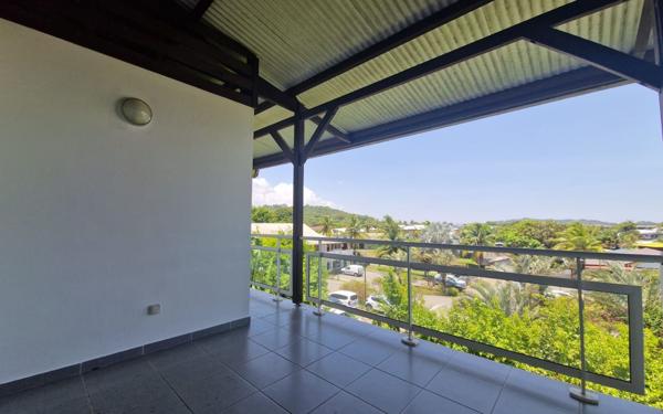 Appartement à louer    3 pièces •  Remire-Montjoly