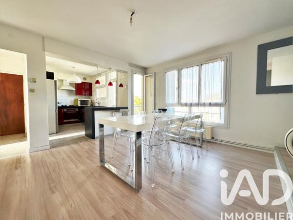 Appartement à vendre 4 pièces 82,43 m² Uzès