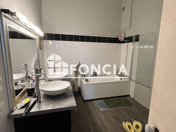 Location Appartement 5 pièces 131.9 m² - 30 R.ALSACE-25 R.LAFAYETTE Toulouse 31000