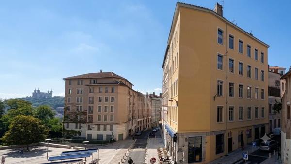Appartement à vendre 335 000 € Lyon 01 3 p 65 m² DPE E