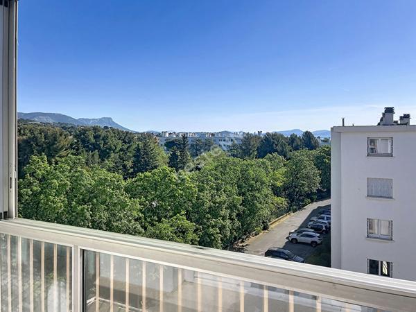 La Seyne sur mer Appartement rénové T4 à Mar Vivo Très Lumineux, 2 chambres