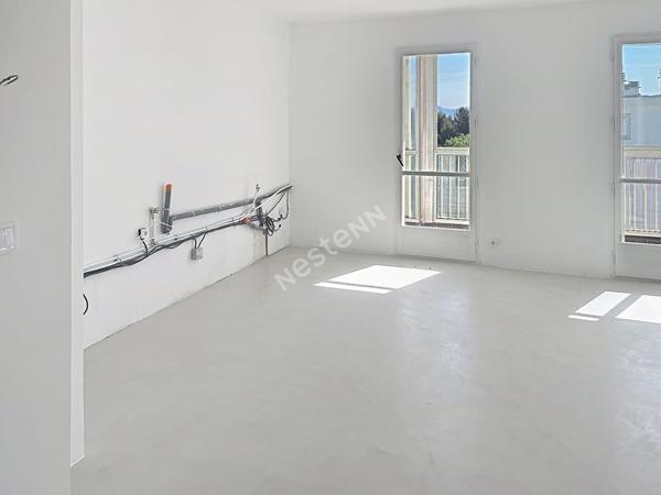La Seyne sur mer Appartement rénové T4 à Mar Vivo Très Lumineux, 2 chambres