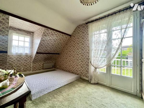 Maison individuelle 4 chambres sur sous-sol complet