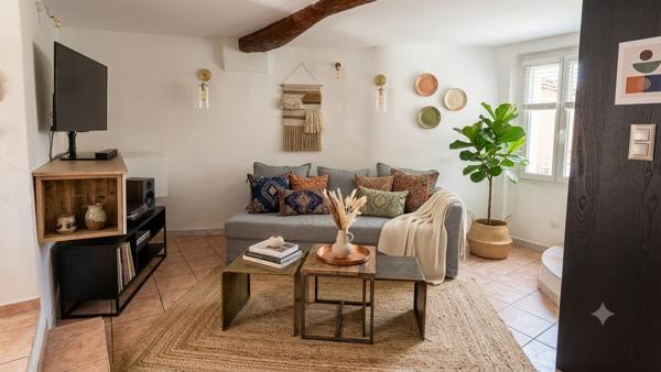 A saisir!!! Maison de village T3, 80 m² avec terrasse de 12m²