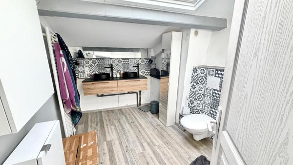 A saisir!!! Maison de village T3, 80 m² avec terrasse de 12m²