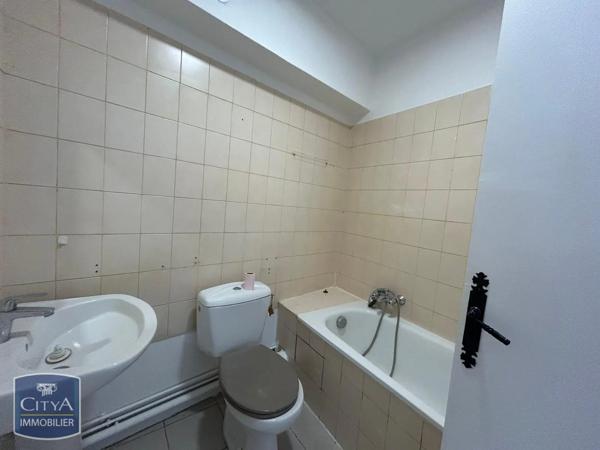 Appartement à louer 1 pièce 34.23m² Corbeil-Essonnes (91100)