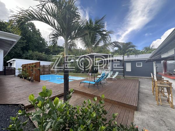 Saint-François (97118) Exclusivite ZEOPIE Immobilier : bungalow avec terrasse et jardin privatif dans petite copropriété avec piscine