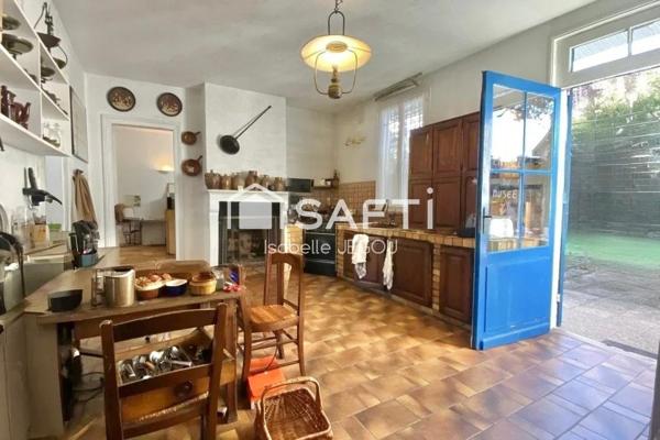 Maison de charme située à l'Aiguillon sur le bassin d'Arcachon à deux pas de toutes les commodités