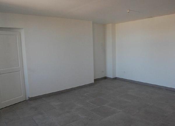 Appartement à louer    3 pièces •  Sancerre