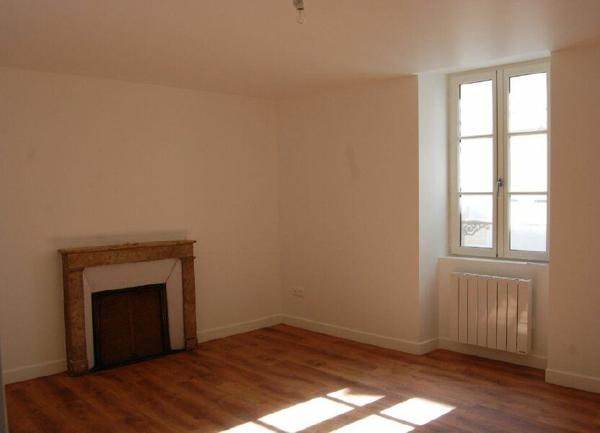 Appartement à louer    3 pièces •  Sancerre