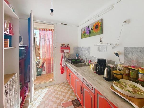 Appartement Châteaurenard 4 pièce(s) 66.32m2 2 chambres cave