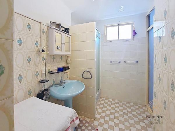 Appartement Châteaurenard 4 pièce(s) 66.32m2 2 chambres cave