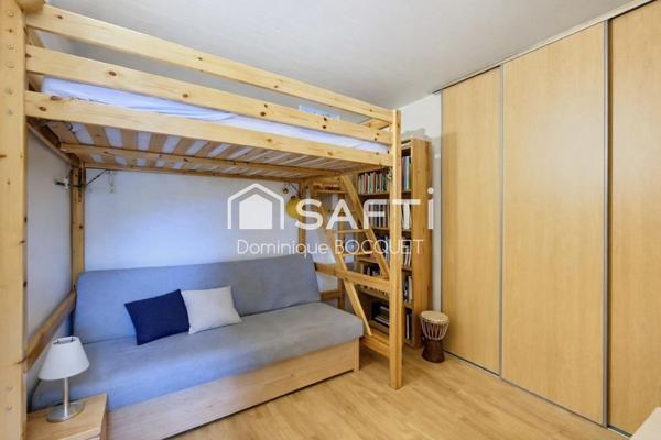 T3, 43 m2, plein sud, au pied des pistes.
