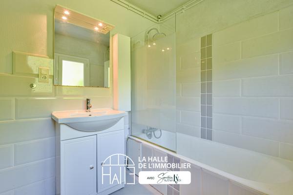 Maison
         4 pièces
        - 84 m² Exclusivité 129 900 € *