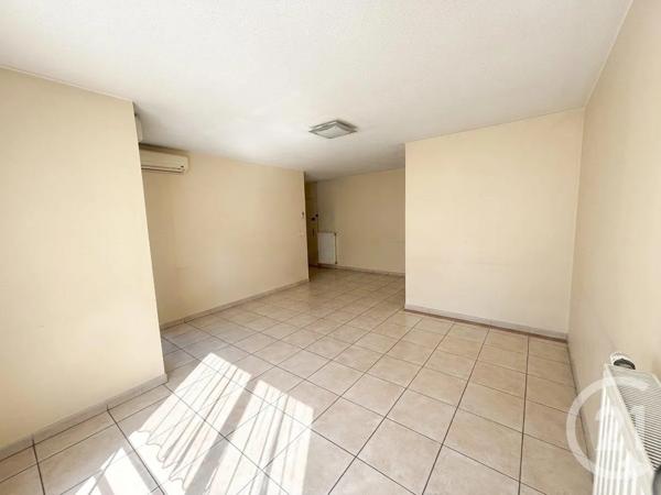 Appartement F3 à vendre  3 pièces - 65,78 m 2   OULLINS  - 69