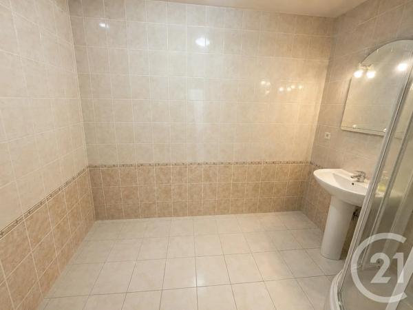 Appartement F3 à vendre  3 pièces - 65,78 m 2   OULLINS  - 69