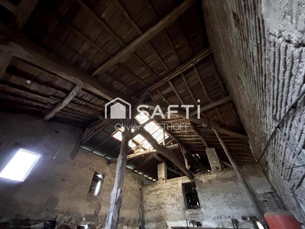 Ensemble immobilier à fort potentiel – 3 720 m² de terrain