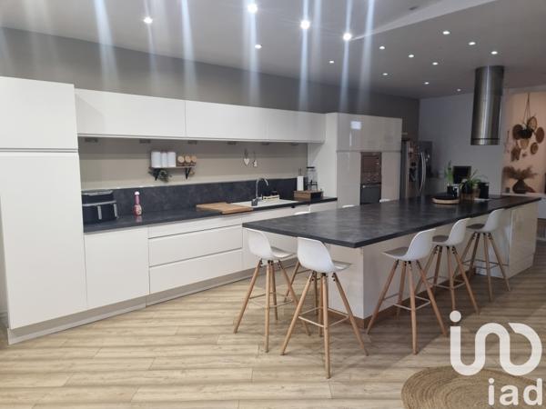 Maison à vendre 5 pièces 180 m² Estaires