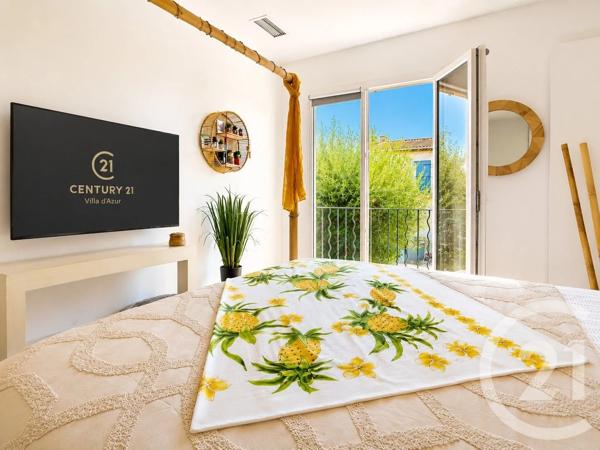 Maison à vendre  4 pièces - 90 m 2   VILLENEUVE LOUBET  - 06