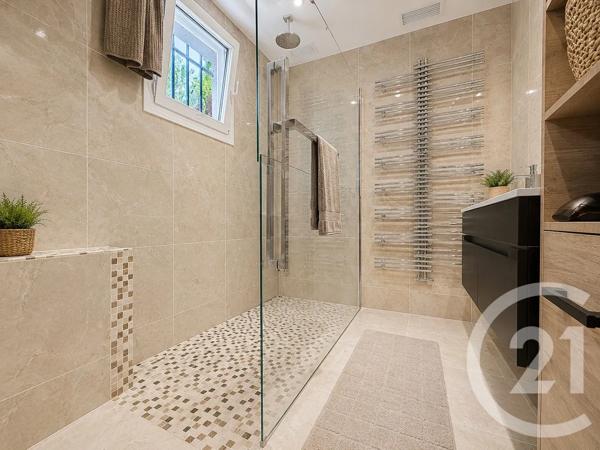 Maison à vendre  4 pièces - 90 m 2   VILLENEUVE LOUBET  - 06