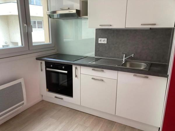 Appartement à louer 2 pièces 43.52m²