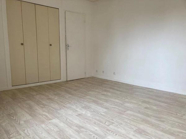Appartement à louer 2 pièces 43.52m²