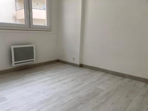 Appartement à louer 2 pièces 43.52m²